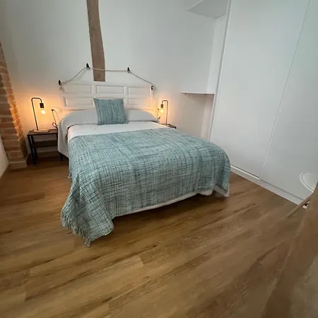 Mesones Catedral Apartment *